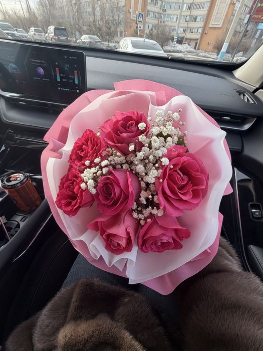 Букет цветов розы