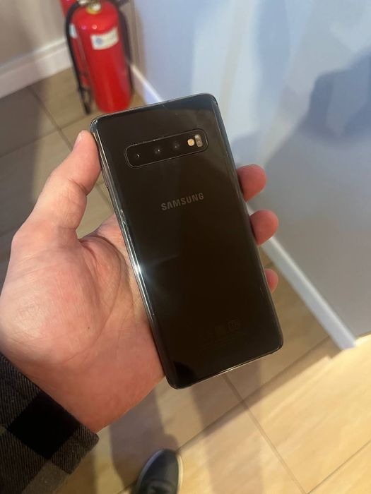 Samsung S10 легенда