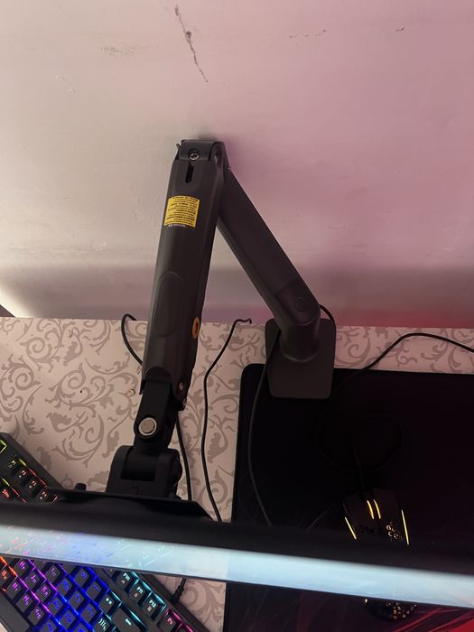 Монитор Игровой 100 герц