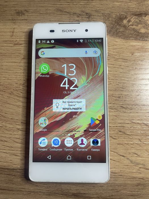 Sony Xperia XA и Samsung J8