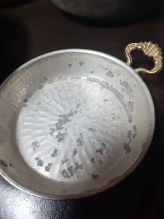 Грил  тиган  за пикник чугунен.Меден  тиган