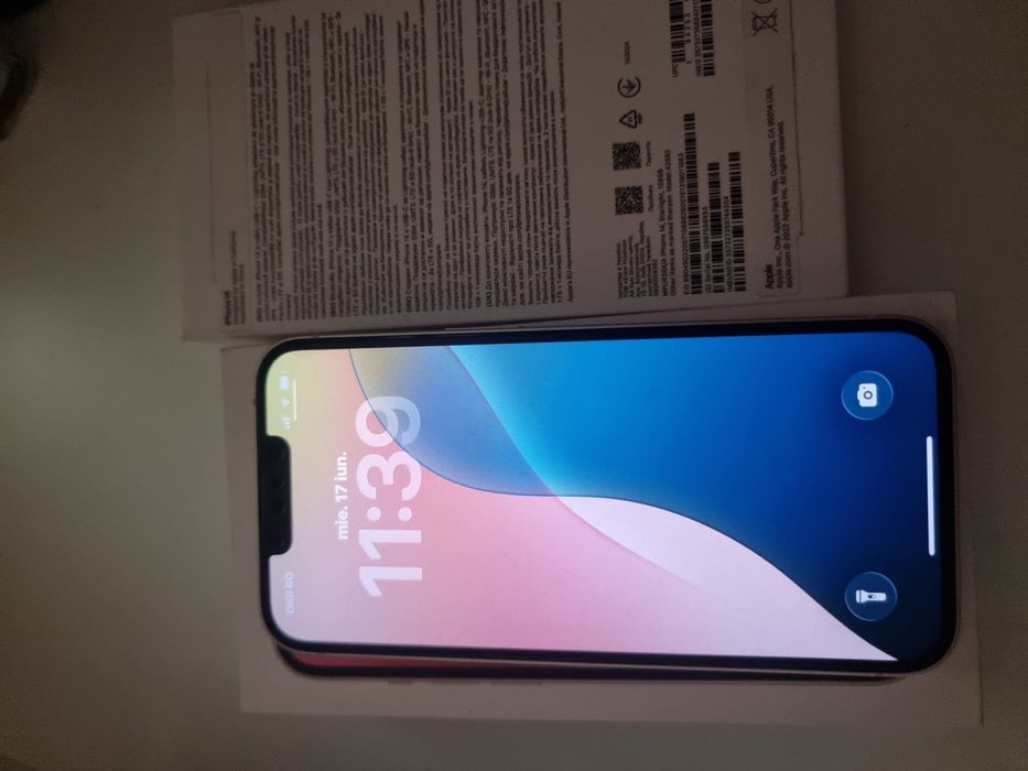 Vând iPhone 14, 128 GB, în stare foarte bună.