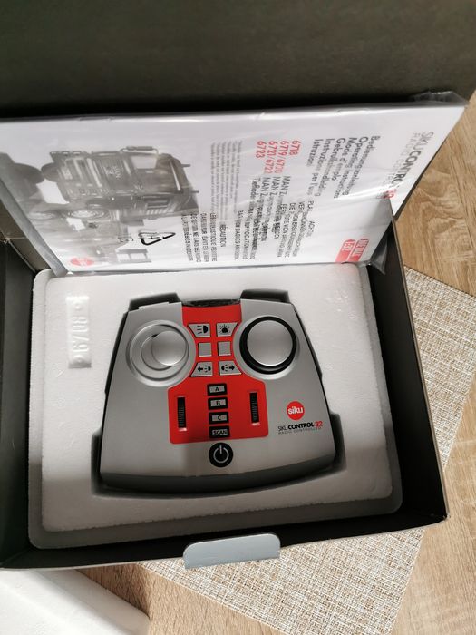 Automodel RC 1/32 Siku model 6792 / 7310R