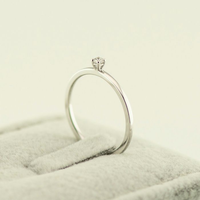 Inel de aur alb 18k cu diamant cod 3964, 3966