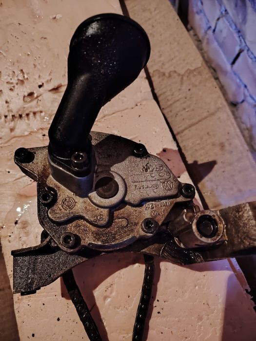 Масляный насос гольф6