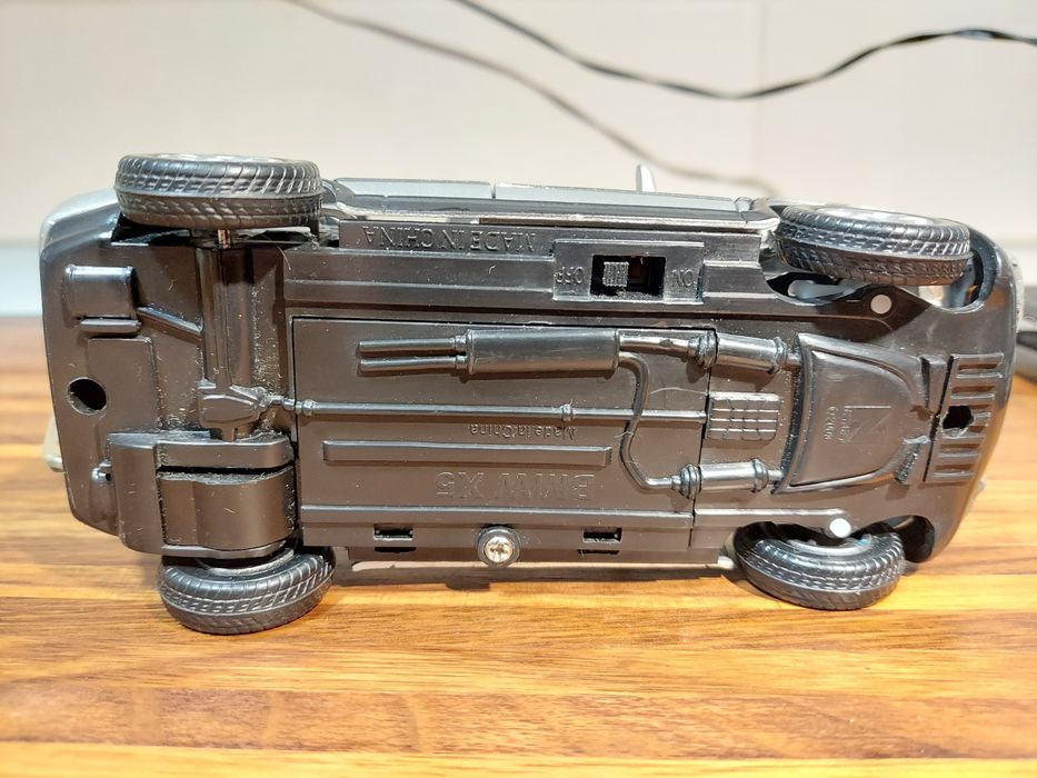 Masinuta BMW X5 cu telecomanda