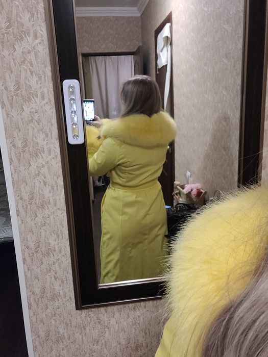 Кожаное пальто с мехом