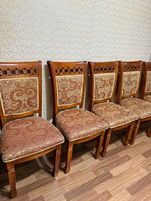 Трансформер стол стулями