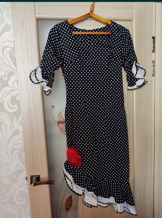 Платье вечернее, красивое