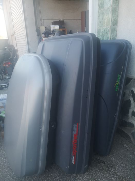 Продавам куфари за кола