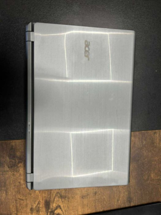 Лаптоп Acer Aspire V5-573G