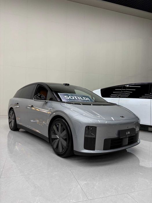 Lixiang I6 Электромобиль гарантия есть на 9 месяц рассрочка