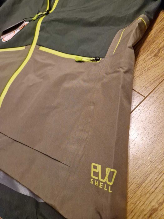 Geaca La Sportiva waterproof 45k, munte, tura, ski, goretex. Ocazie!