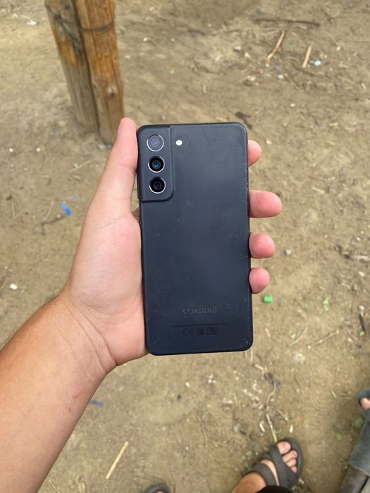 Samsung S21 FE обмен