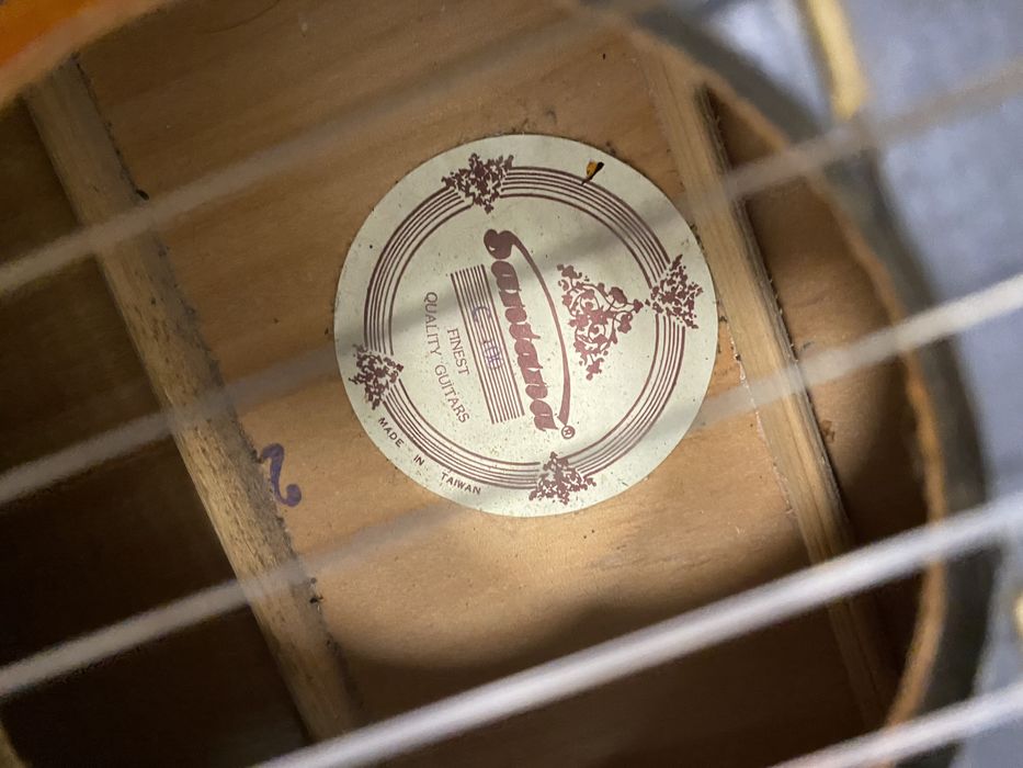 Стара китара