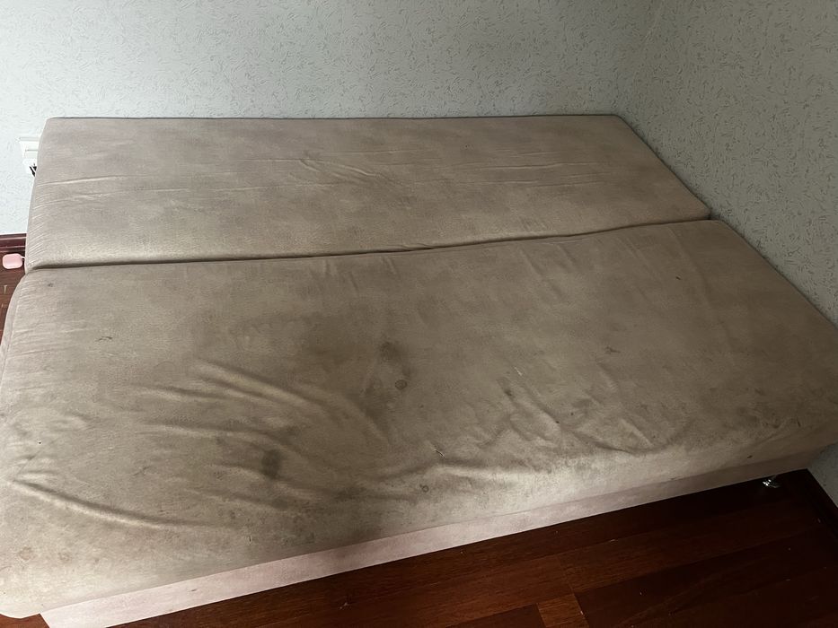 Отдам даром тахту