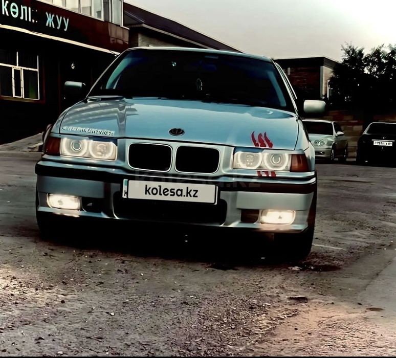 Продам BMW 328..