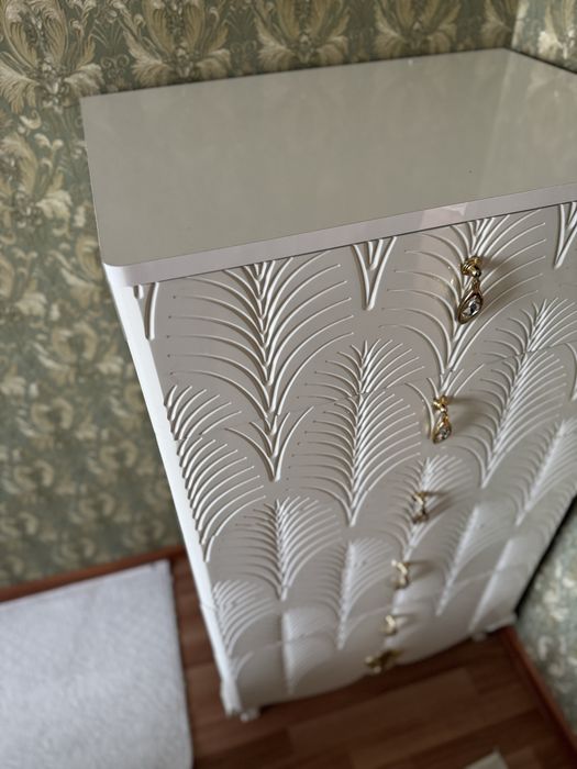 Комод -консоль турецкого производства «Kilim»