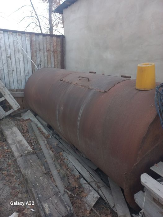 Продается бочка для хранение семен