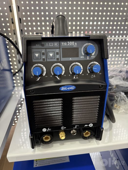 Сварочный аппарат «Riland» TIG 300А. 220в