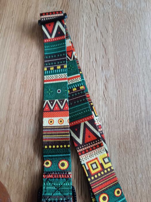 Концертно укулеле Mahalo с пълен набор от аксесоари