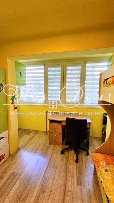 Продава се Четиристаен апартамент в София, Стрелбище - 92 кв.м за 3468 €/кв.м - Снимка #11