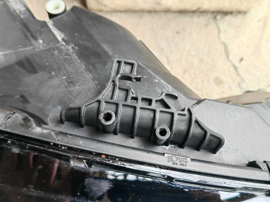 Фар Audi A4 B9 LED десен / Фар Ауди А4 Б9 Оригинален