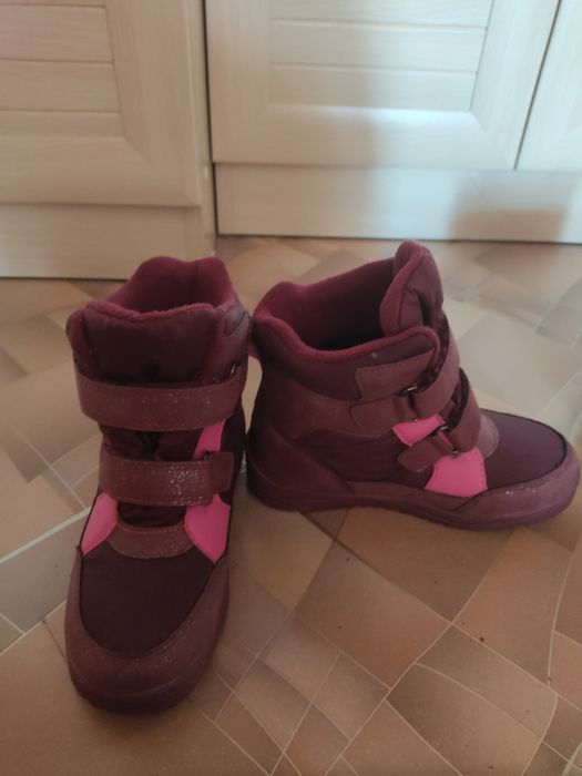 Продам сапоги для девочек