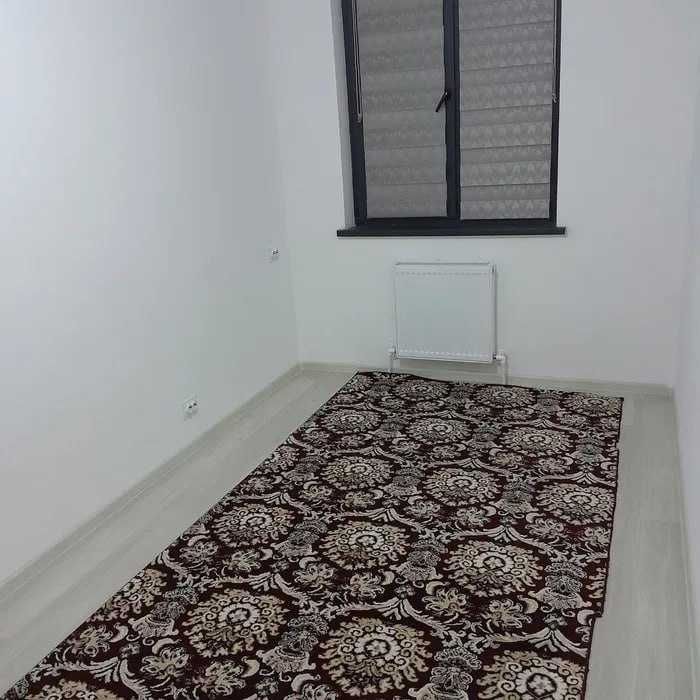 продается ассалом хаво 2 комнаты монолит 38м2 кадышева*