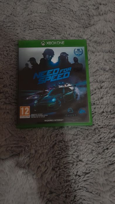 Vând Need for Speed pentru Xbox one