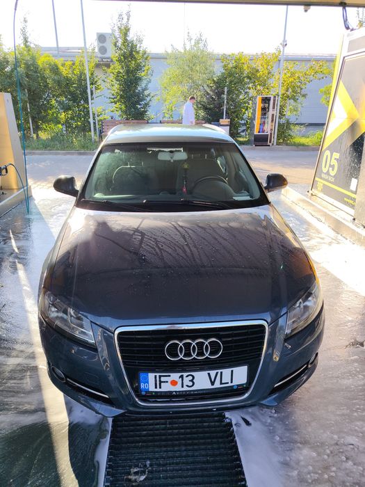 Vând audi a 3 an 2008