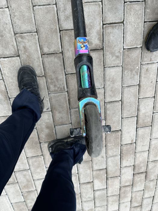 Самокат в хорошем состояние уже перестат кататся