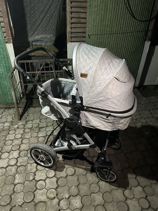 Srochniy kolyaska sotiladi ideal