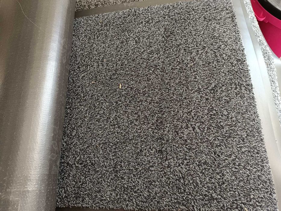Ликвидация на алуминиеви изтривалки с мокет и размер до 75см ширина