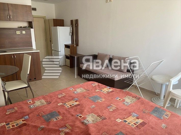 Продава се Едностаен апартамент в к.к. Слънчев бряг - 39 кв.м за 1180 €/кв.м - Снимка #2