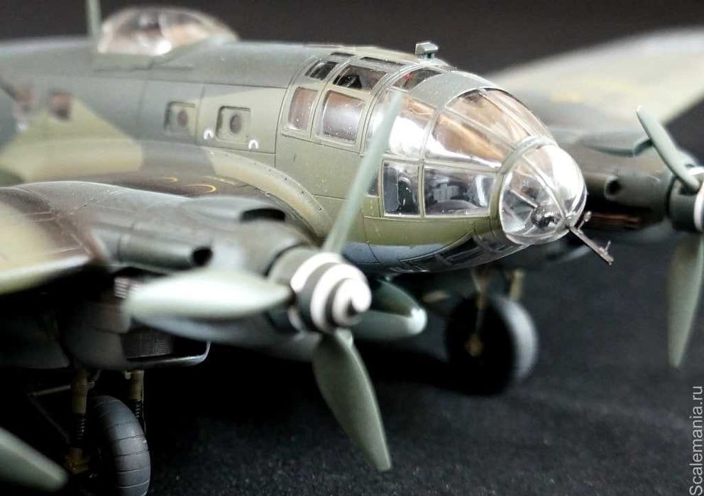Сборная модель самолета Heinkel He 111 (ЗВЕЗДА, 1:72)