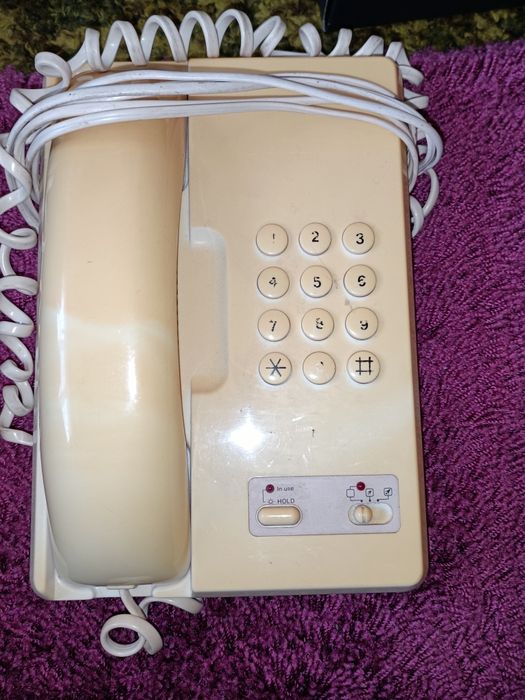 Стационарни домашни телефони