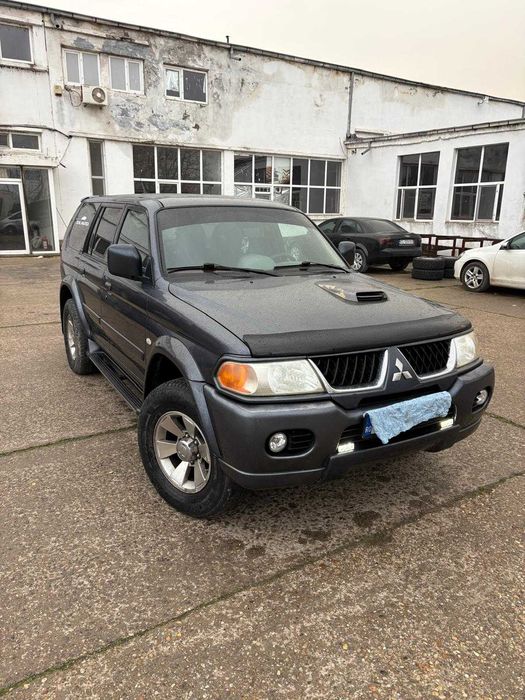 Mitsubishi Pajero Sport