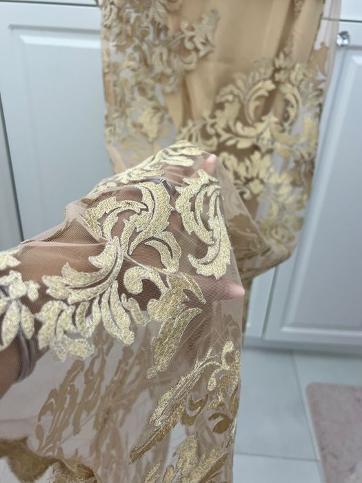Vand rochie dantela