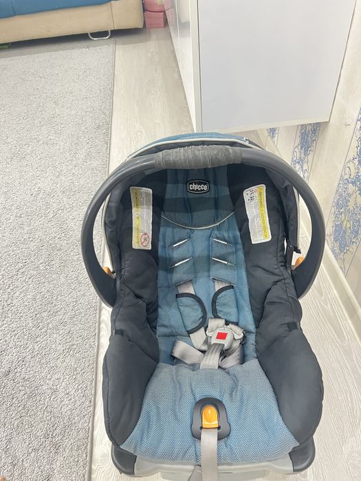Продается автолюлька автокресло chicco keyfit 30