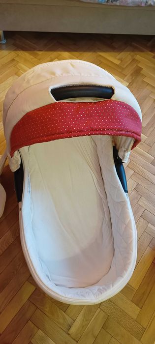 Детска количка със зимно и лятно кошче