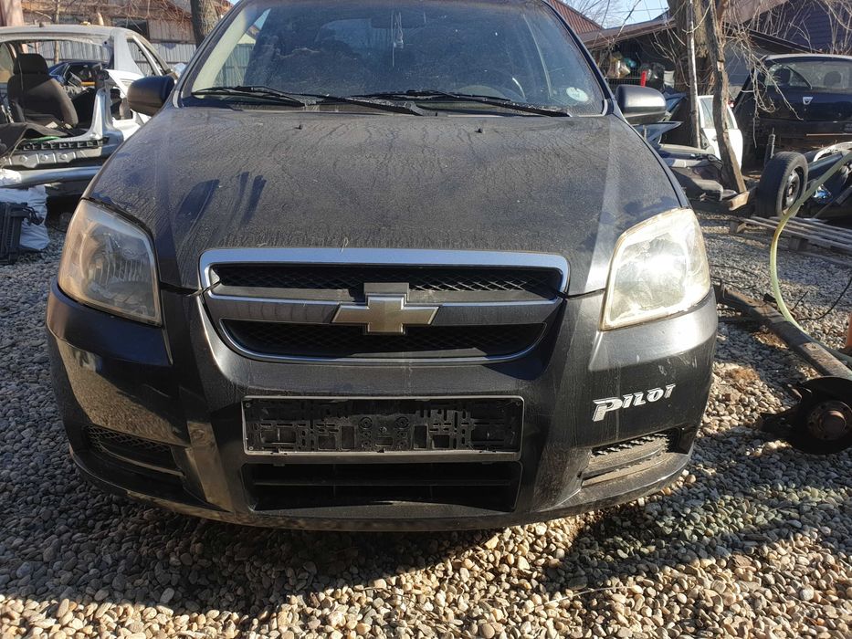 Bara Far Aripa Capota Oglinda Usa Trager Radiator Chevrolet Aveo 2008