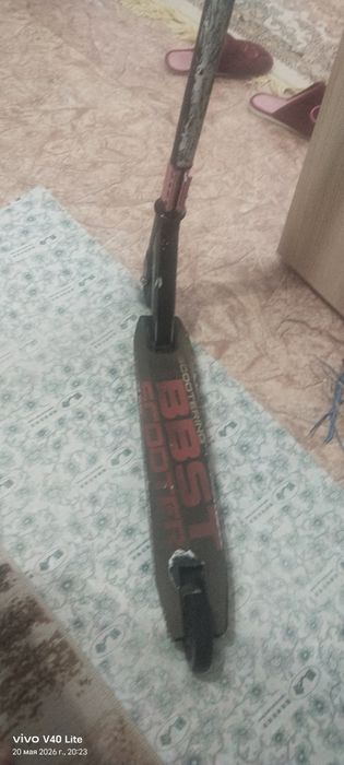 Продам самокат срочна