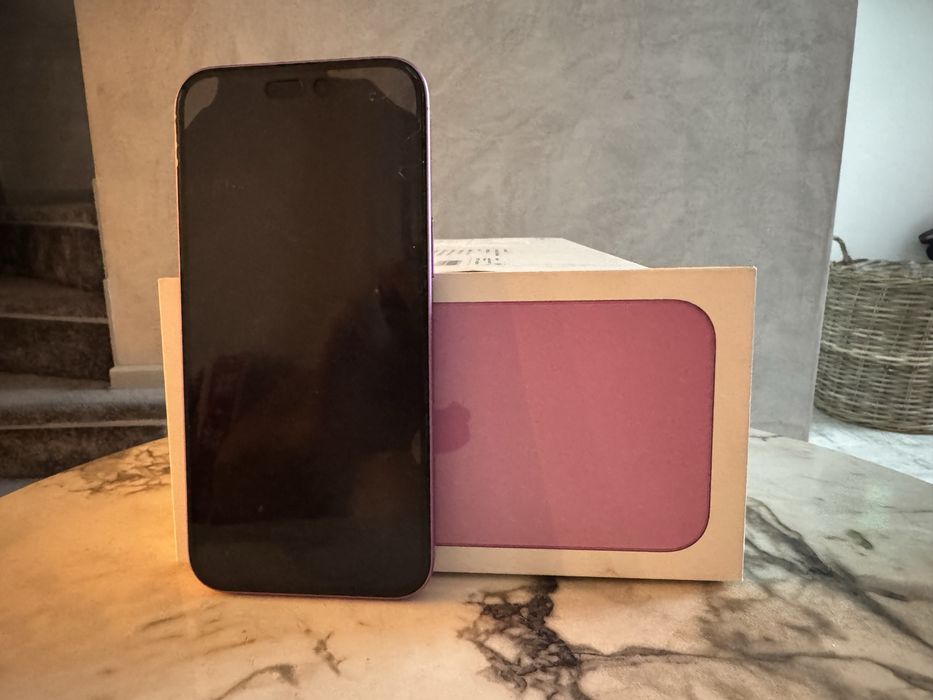 Iphone 16 plus roz