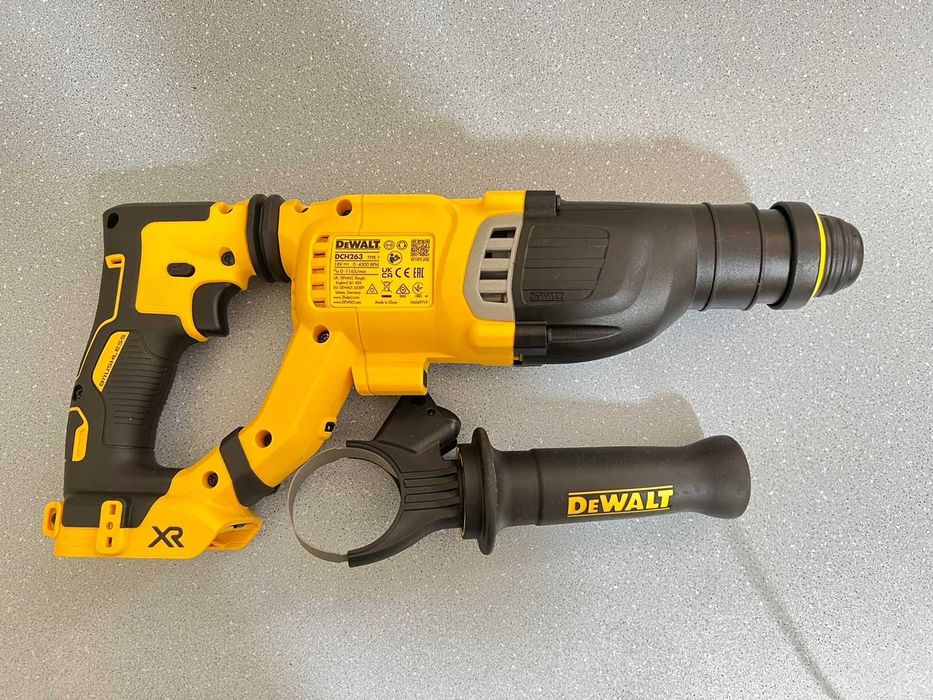 DeWALT DCH263 XR 18V Brushless  Оригинал