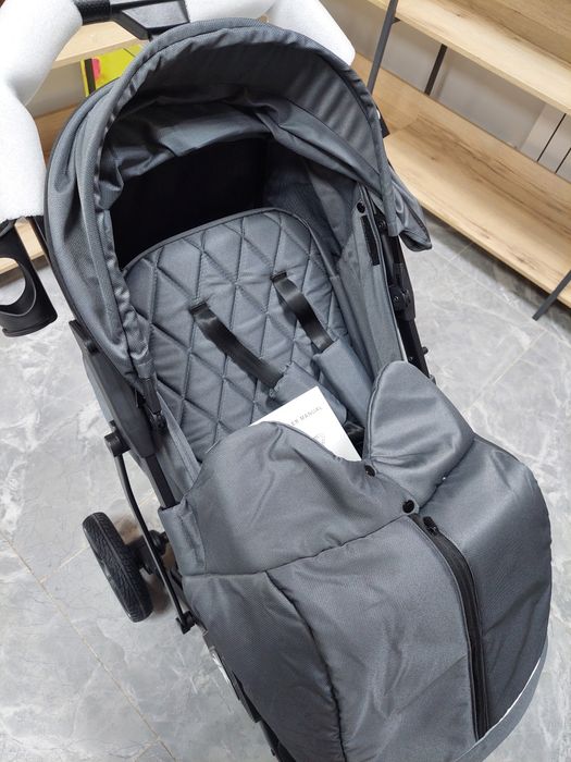 Коляска Teknum 760,цвет dark-Grey