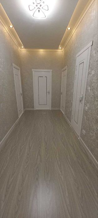 Янгийўл тумани Қоратепа маҳалла уй сотилади