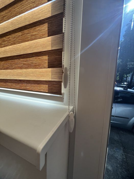 Rolete , jaluzele , plisee , storuri romane