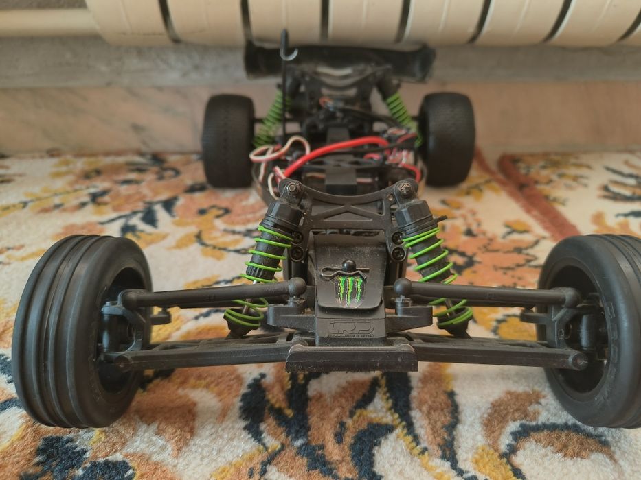 Automodel LRP Twister Buggy