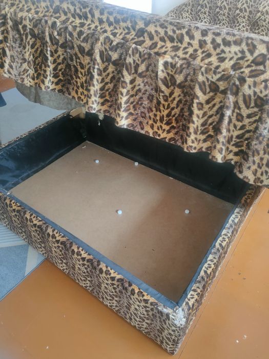 Отдам кровать двухспальную